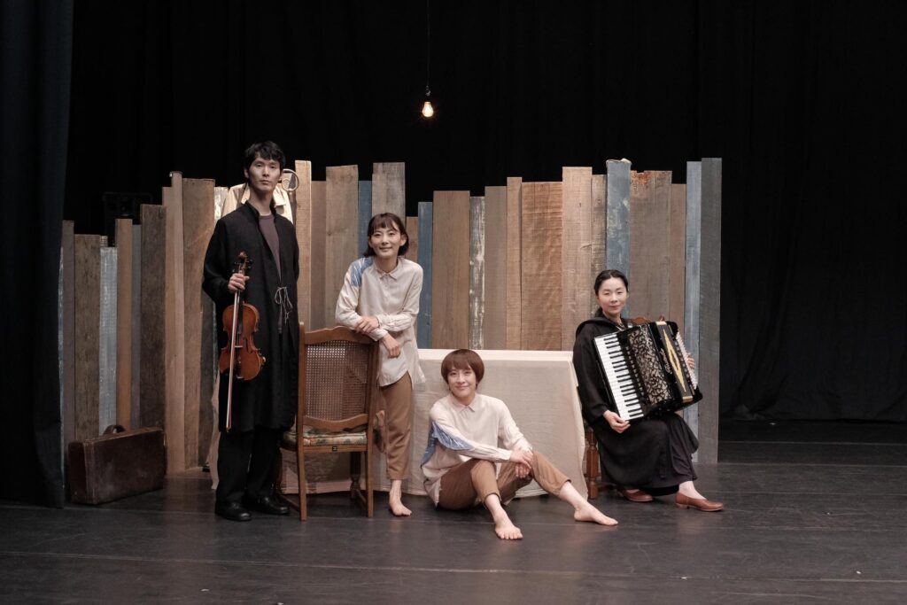 Atachitachi ダンス作品「PeepHole」松本公演