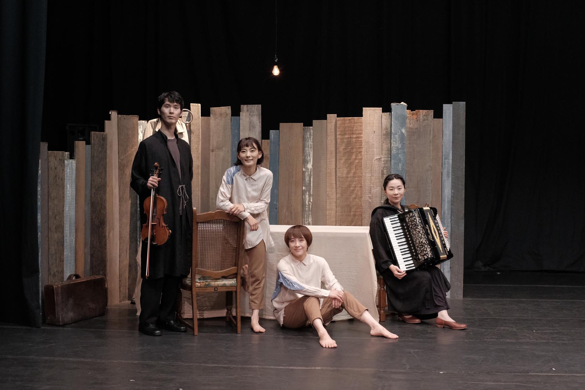 Atachitachi ダンス作品「PeepHole」松本公演